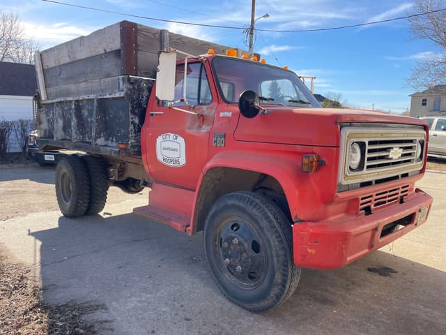 Image of Chevrolet C60 equipment image 1