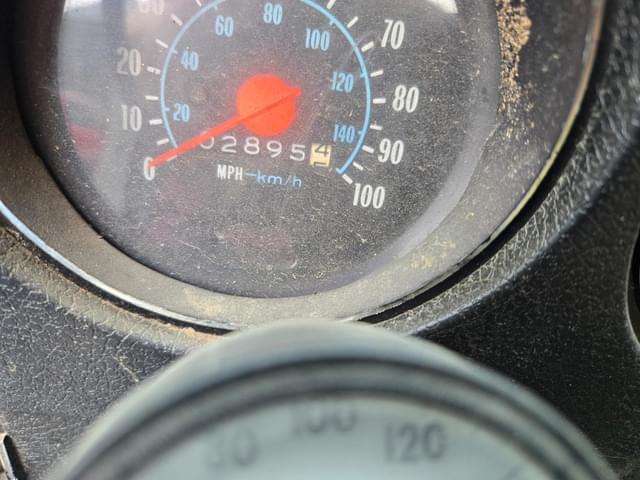 Image of Chevrolet C60 equipment image 3