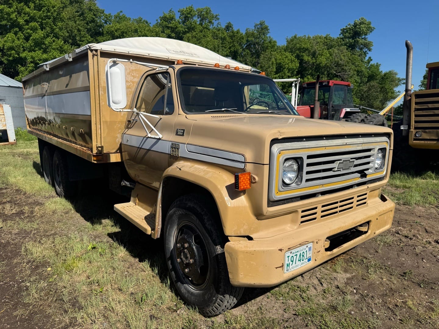 1976 Chevrolet C60 Equipment Image0