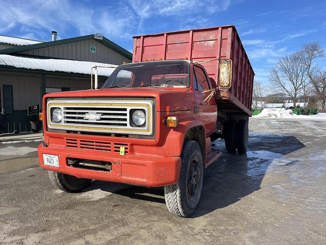 Image of Chevrolet C65 equipment image 1