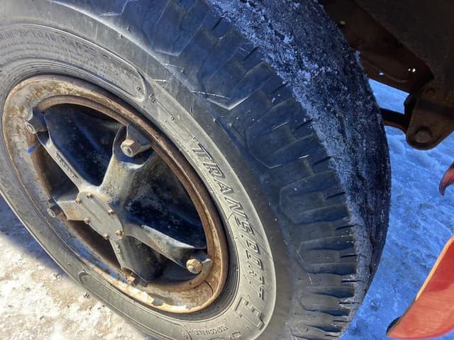 Image of Chevrolet C65 equipment image 2