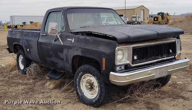 Image of Chevrolet C10 equipment image 2