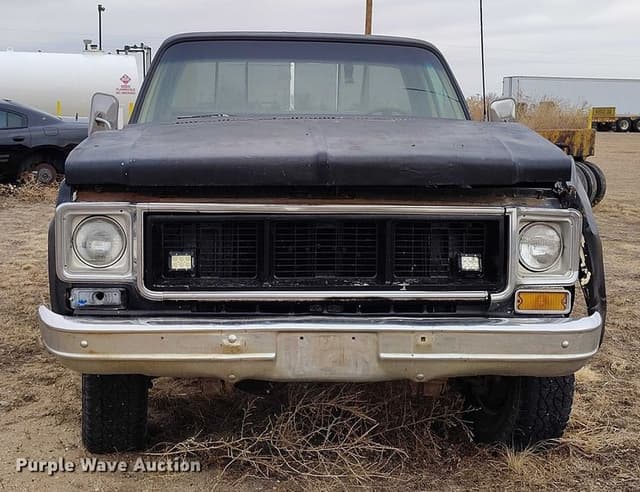 Image of Chevrolet C10 equipment image 1