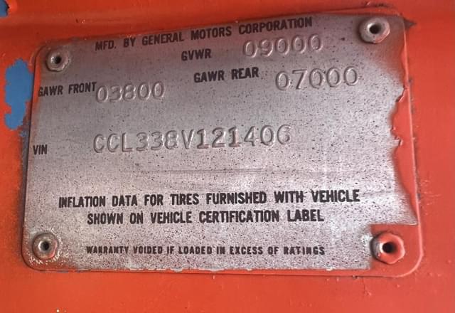 Image of Chevrolet 3500 equipment image 2