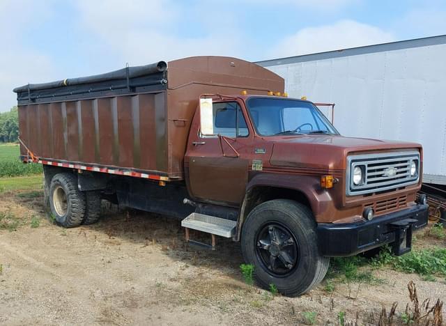 Image of Chevrolet C65 equipment image 2