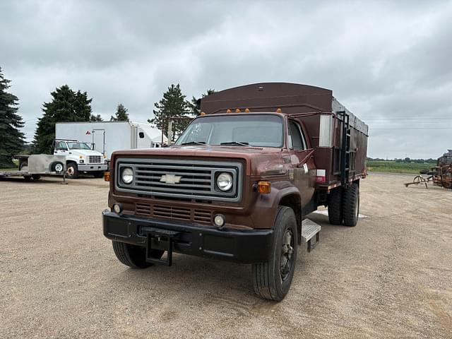 Image of Chevrolet C65 equipment image 1
