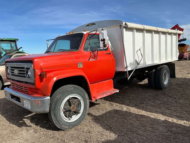 Image of Chevrolet C65 equipment image 3