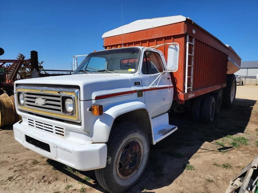 Main image Chevrolet C65