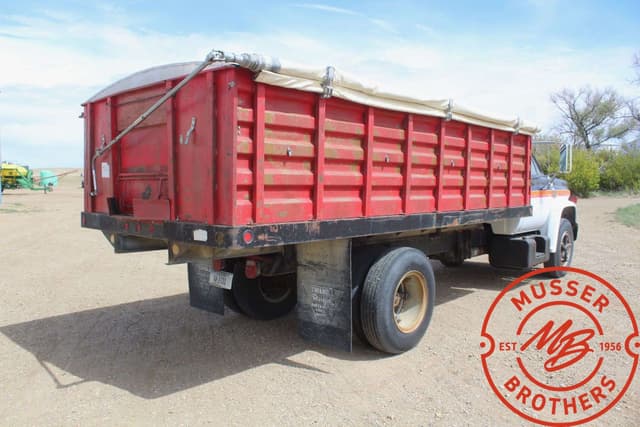 Image of Chevrolet C65 equipment image 4