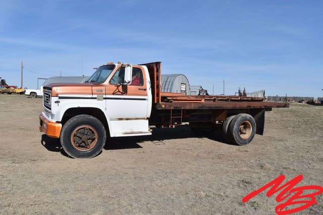 Image of Chevrolet C65 equipment image 2