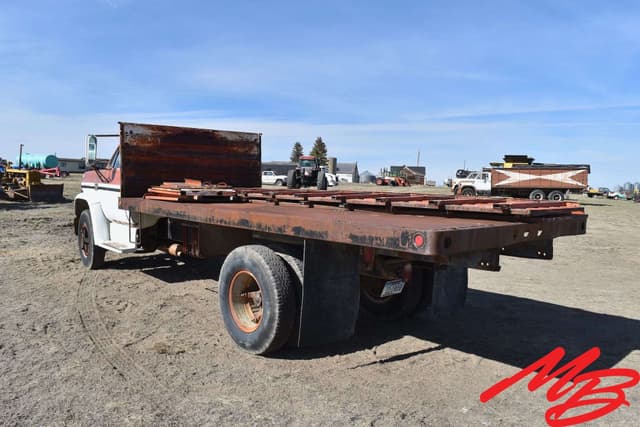 Image of Chevrolet C65 equipment image 4