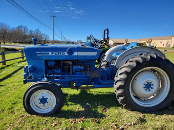 Main image Ford 2600