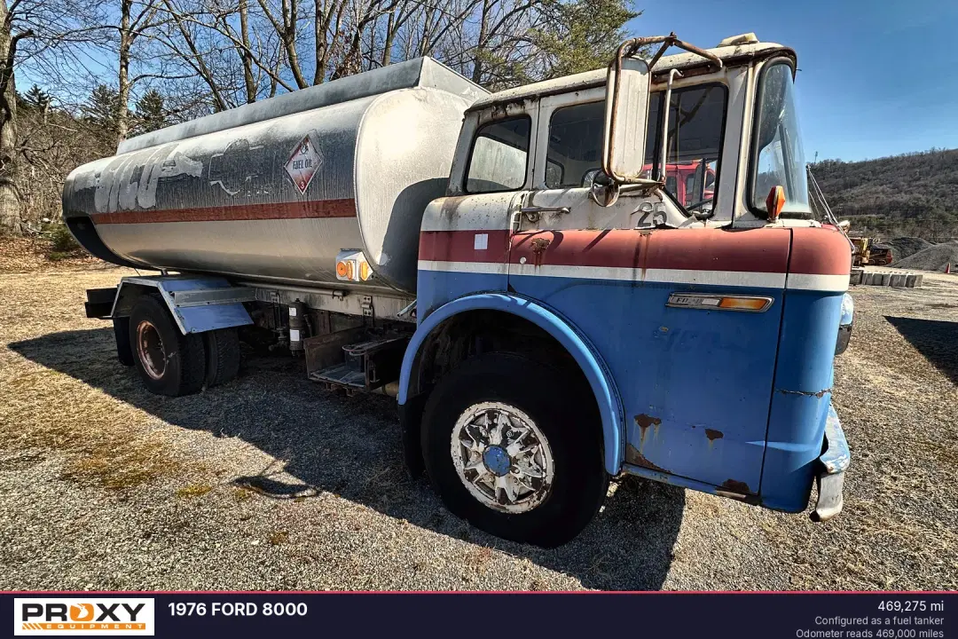 Image of Ford F-8000 Primary image