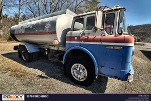 1976 Ford F-8000 Image