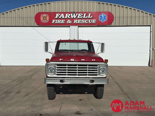 Image of Ford F-600 equipment image 2