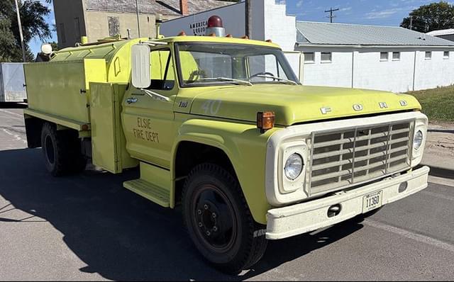 Image of Ford F-600 equipment image 1