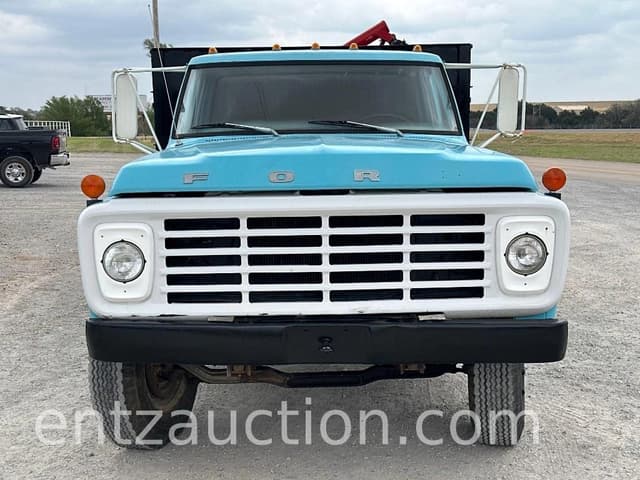 Image of Ford F-600 equipment image 1