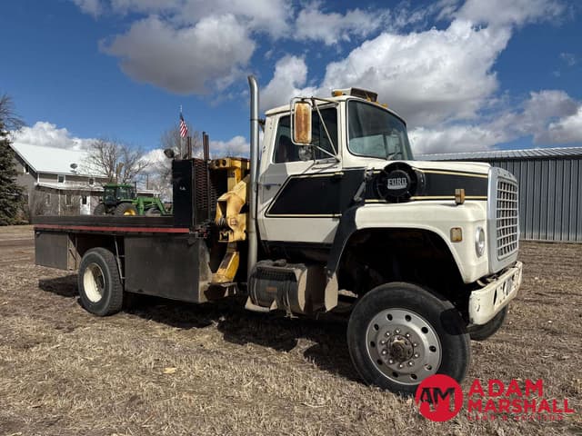 Image of Ford LN8000 equipment image 1