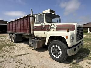 SOLD - 1976 Ford LN9000 Other Equipment with 386,141 mi | Tractor Zoom