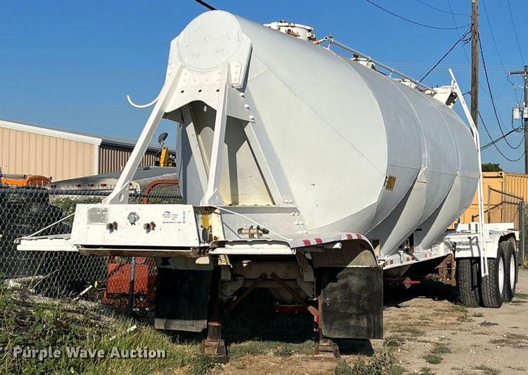 Main image Freuhauf Undetermined