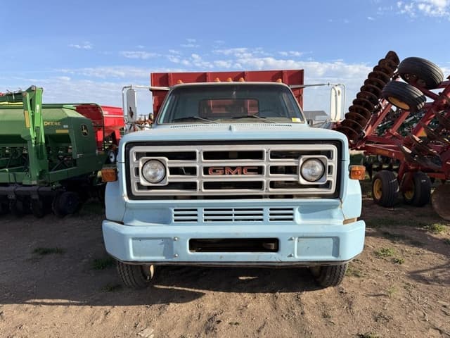 Image of GMC 6000 equipment image 1