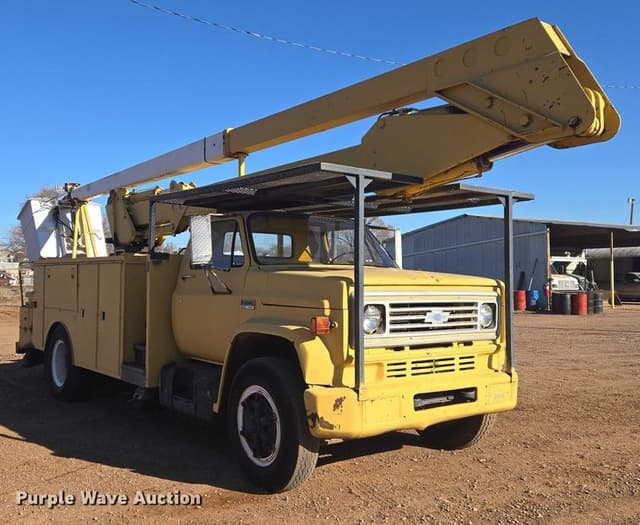 Image of GMC 6500 equipment image 2