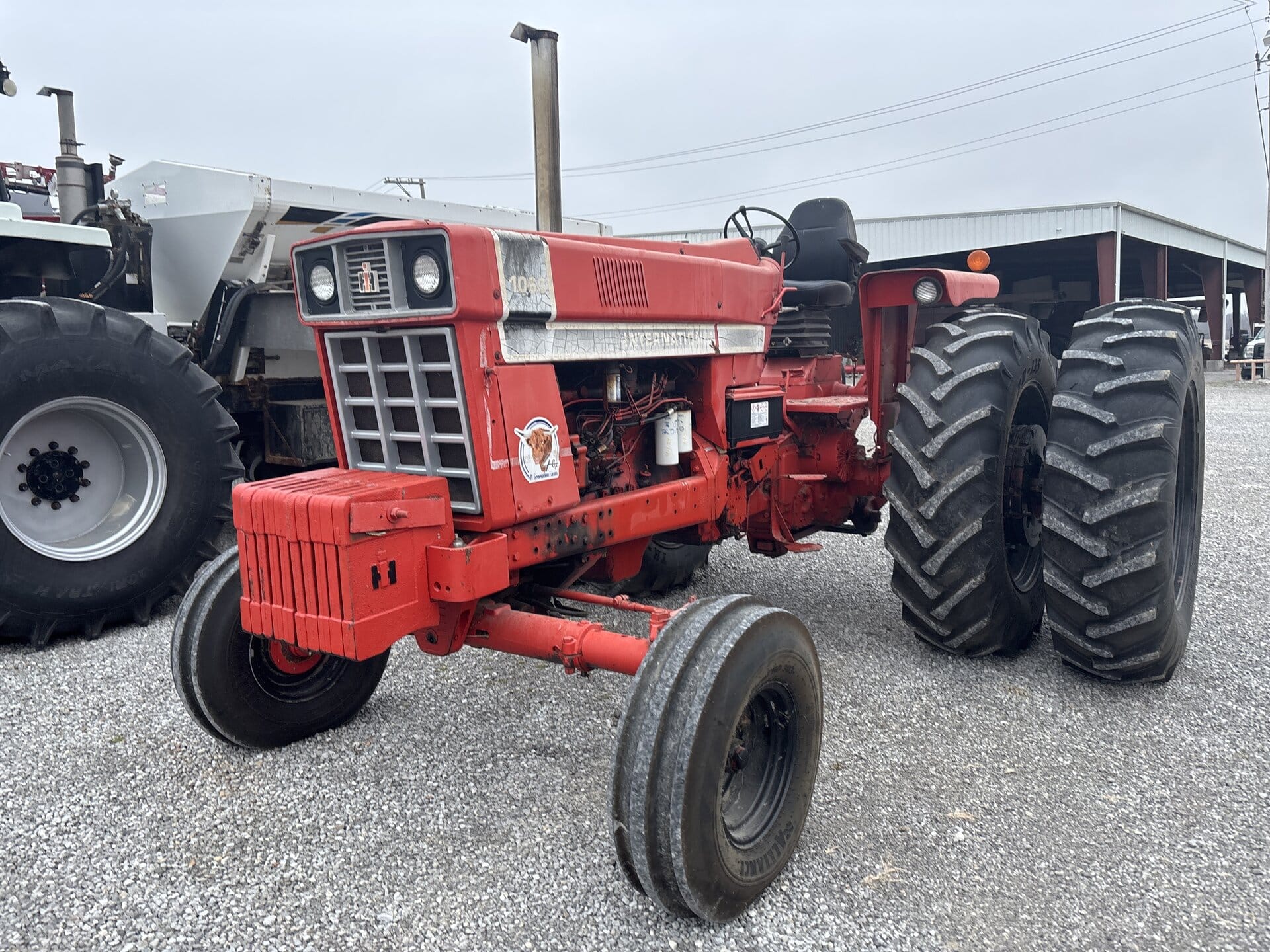 1976 International Harvester 1066 Equipment Image0