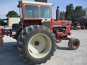 Thumbnail image International Harvester 1066 6