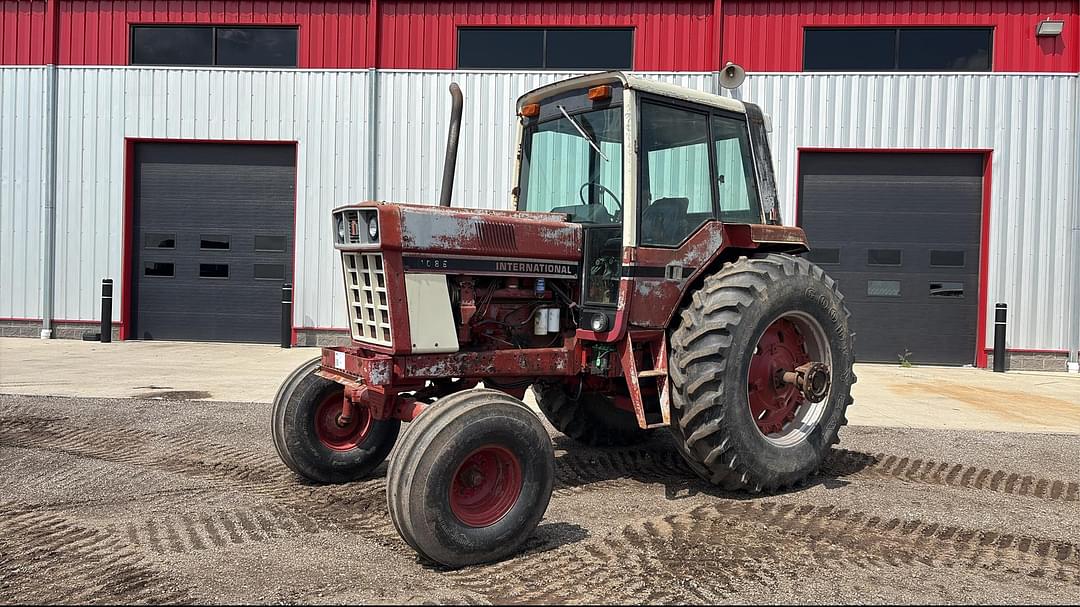 Image of International Harvester 1086 Primary image