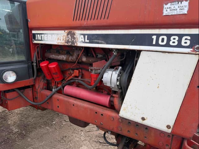 Image of International Harvester 1086 equipment image 3