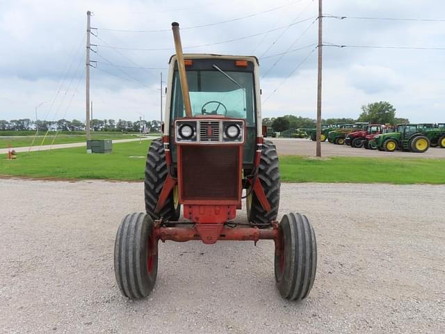 Image of International Harvester 1086 equipment image 2