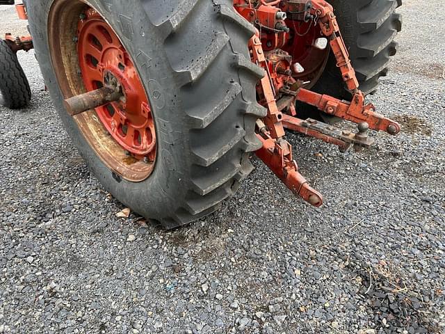 Image of International Harvester 1086 equipment image 1