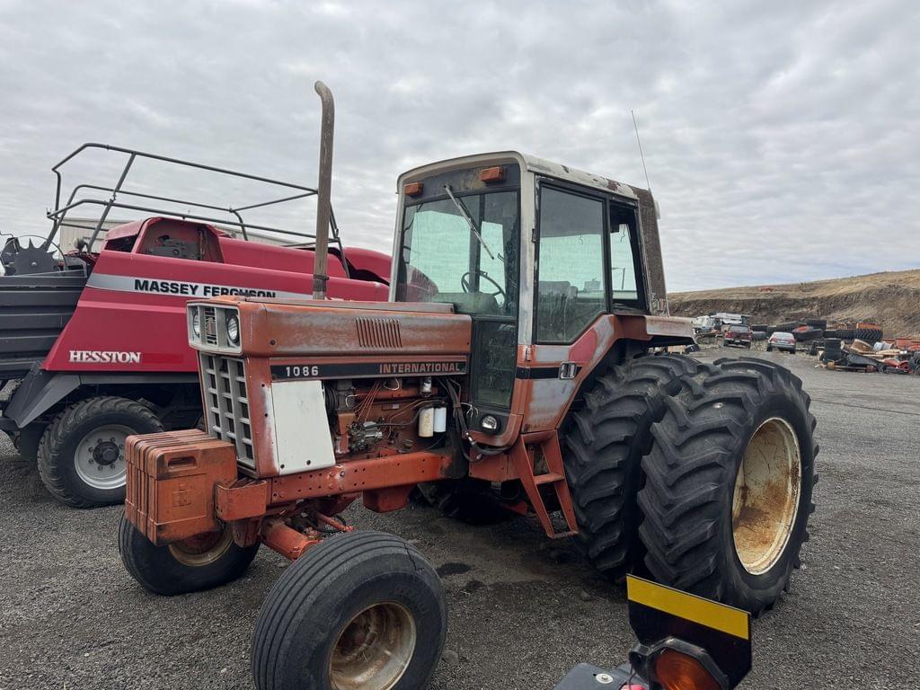 Image of International Harvester 1086 Primary image
