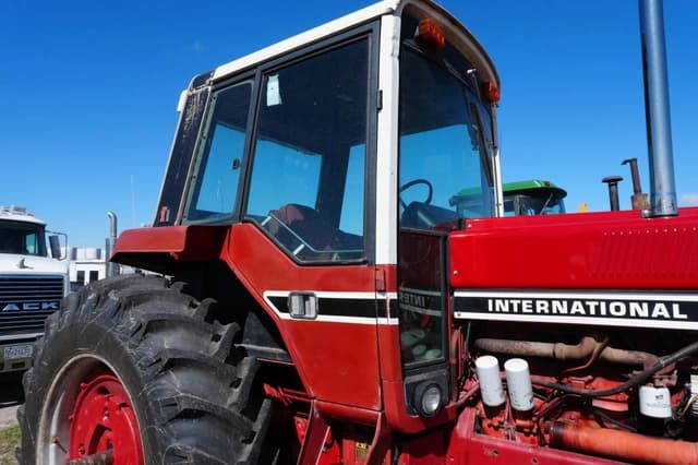 Image of International Harvester 1486 equipment image 3