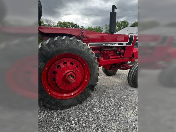 Image of International Harvester 1566 equipment image 3