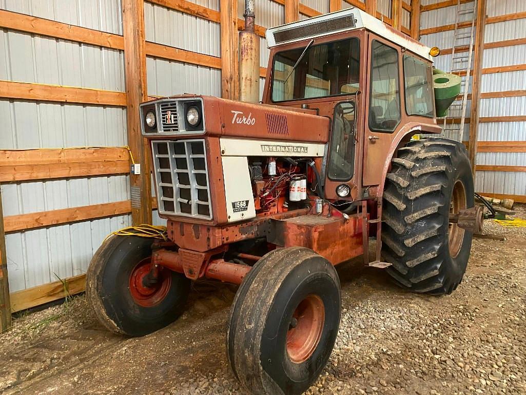 1976 International Harvester 1566 Tractors 175 to 299 HP for Sale ...