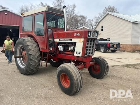Image of International Harvester 1566 equipment image 2