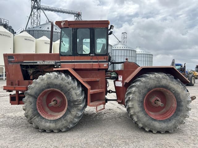 Image of International Harvester 4386 equipment image 2