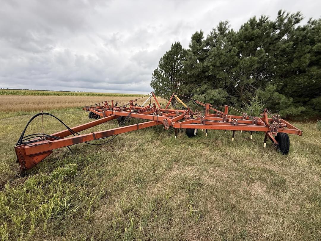 Image of International Harvester 5500 Primary image
