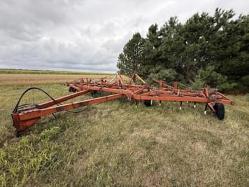 Main image International Harvester 5500