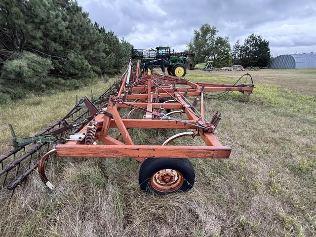 Image of International Harvester 5500 equipment image 3