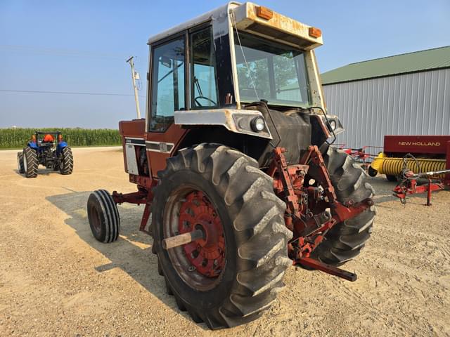Image of International Harvester 886 equipment image 2