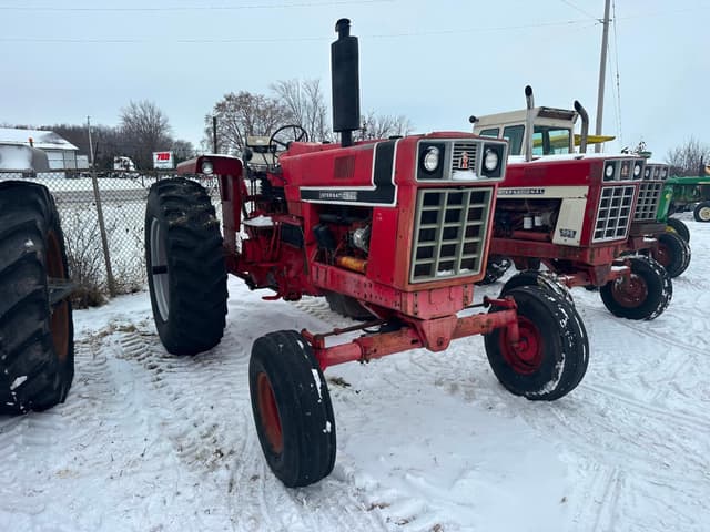Image of International Harvester 966 equipment image 2