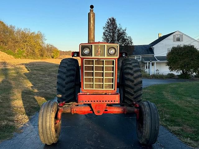 Image of International Harvester 966 equipment image 2