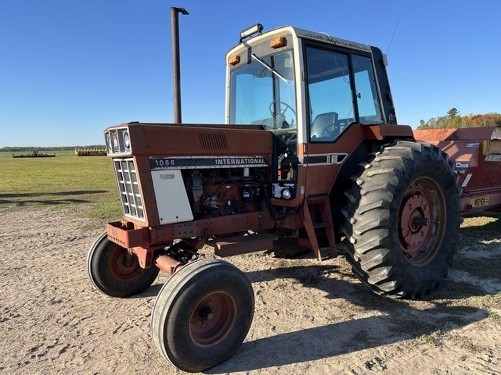 Image of International Harvester 1086 Primary image