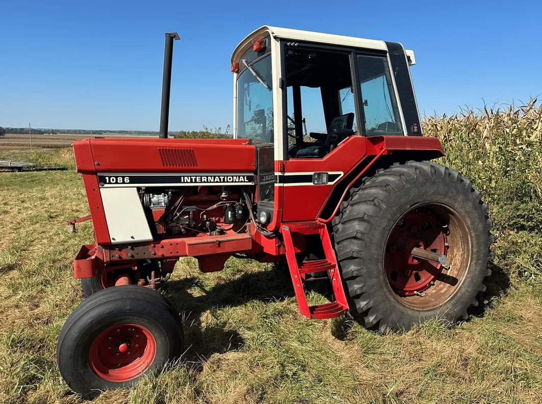Image of International Harvester 1086 Image 0