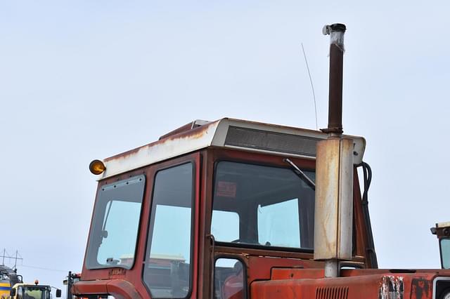 Image of International Harvester Hydro 100 equipment image 4