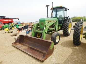 Main image John Deere 4230