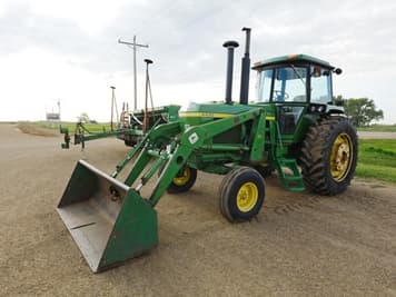 Main image John Deere 4430