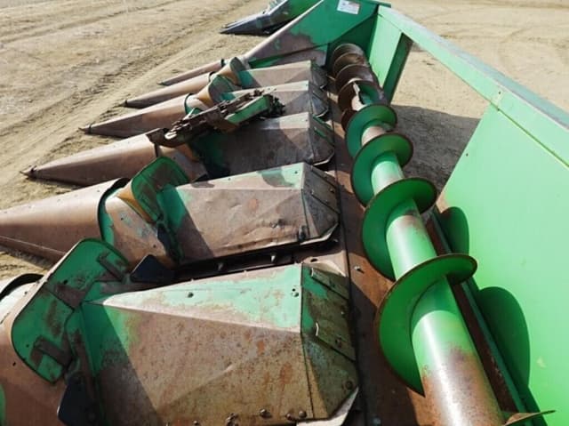 Image of John Deere 643 equipment image 4